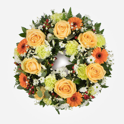 Wreath SYM-315 - Classic Wreath in Peach & Green. 
